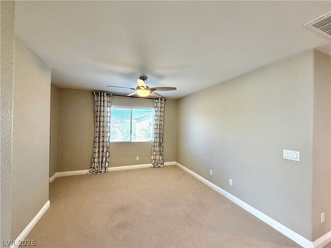 Building Photo - 7919 Quiet Canyon St