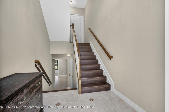 Building Photo - 803 del Sol Cir