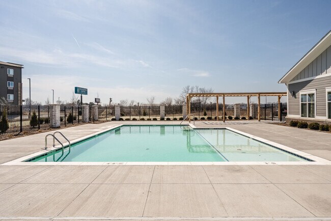 Building Photo - 5828 New Hope Blvd