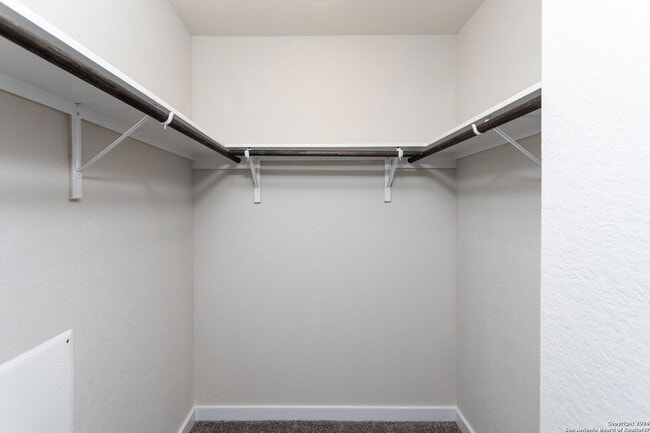 Building Photo - 408 Abigail Aly