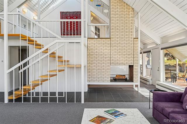 Building Photo - 3130 S Monroe St