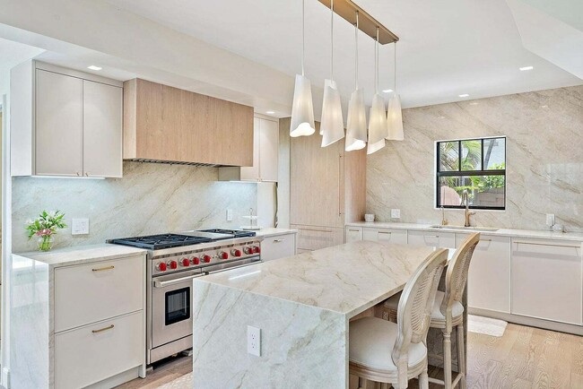 Building Photo - 3211 Washington Rd