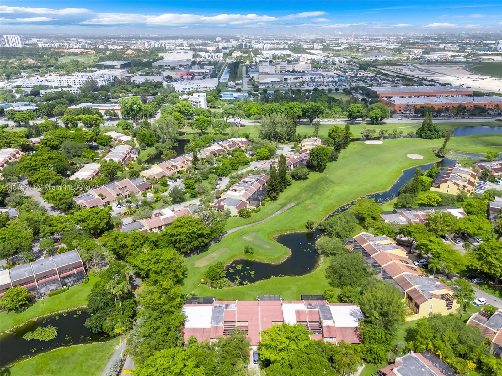 Building Photo - 9931 Costa del Sol Blvd