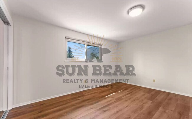 Building Photo - 4 Bedroom in Reno!!!  Great Location!