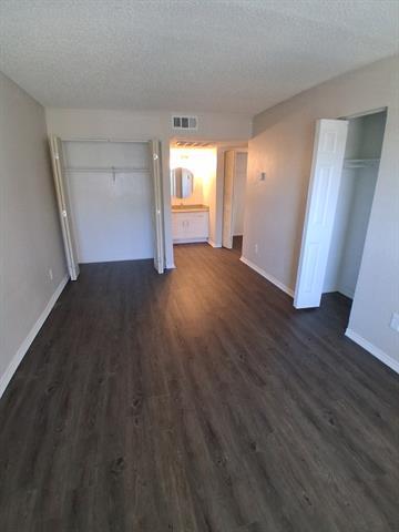 Building Photo - 4288 Bass Pro Dr