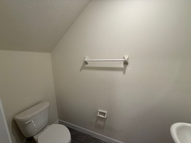 Building Photo - Newly built 3 bedroom home in a quiet Cul-de-sac