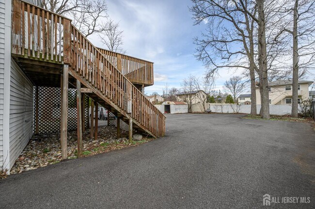 Building Photo - 796 Inman Ave