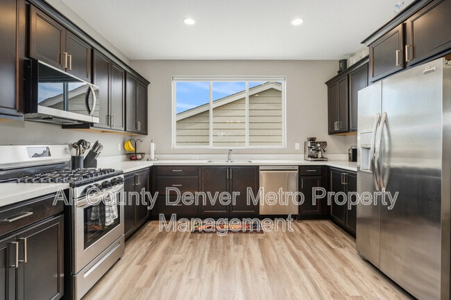 Building Photo - 4827 Mt Shavano St