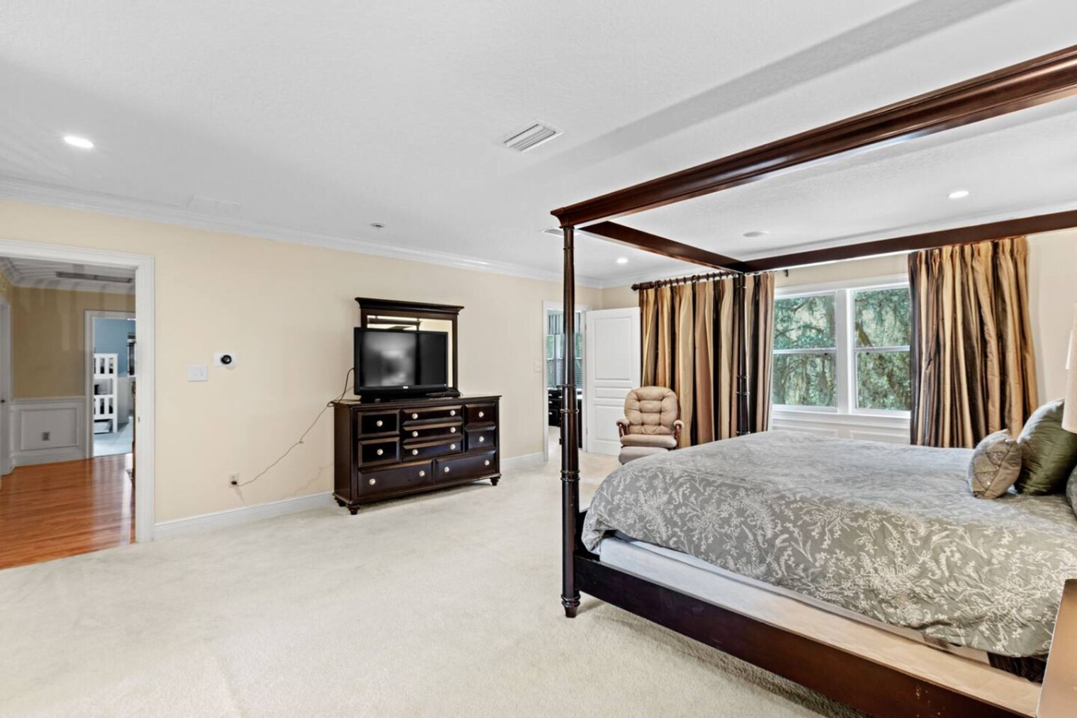 Building Photo - 620 NW 23rd St