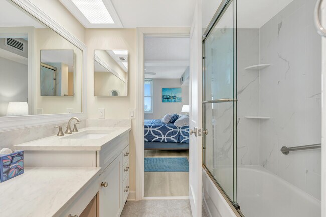 Building Photo - 1648 Jupiter Cove Dr