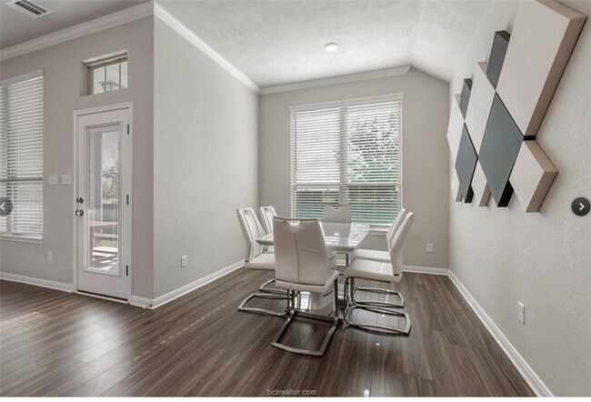 Building Photo - 5162 Maroon Creek Dr