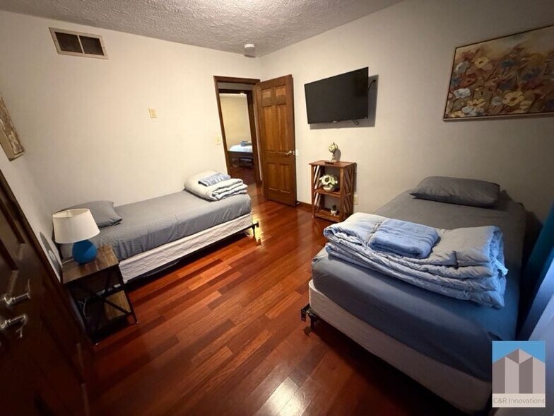 Building Photo - 1732 Eldonlas Ct