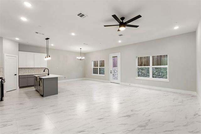 Building Photo - 2378 Usman Dr