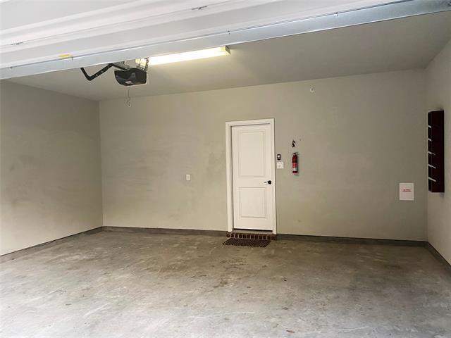 Building Photo - 7312 Mitchell Dr