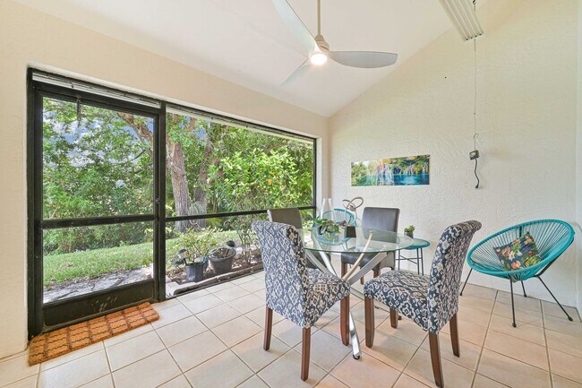 Building Photo - NOW AVAILABLE - Furnished Villa in Riverbend!