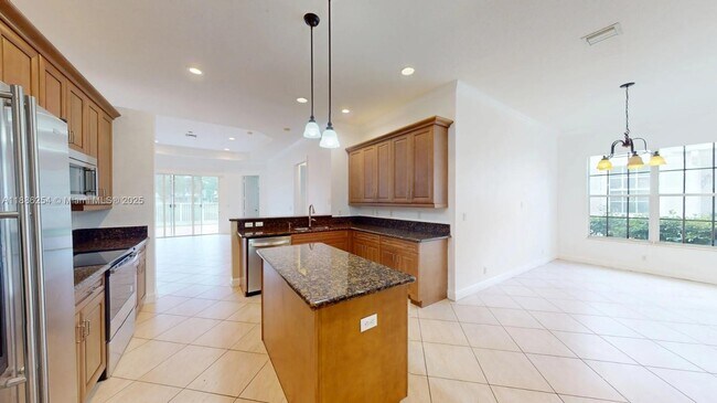 Building Photo - 4713 Village Way