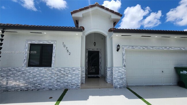 Building Photo - 10752 SW 228th Terrace