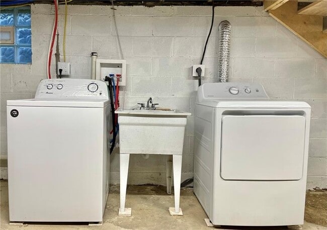 Building Photo - 860 Pennsylvania Ave