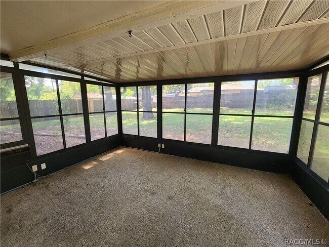 Building Photo - 3444 S Apopka Ave