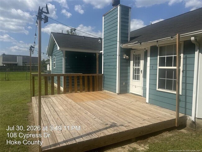 Building Photo - 108 Cypress Dr