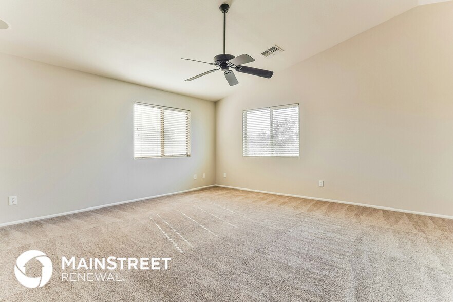 Building Photo - 41805 W Sunland Dr