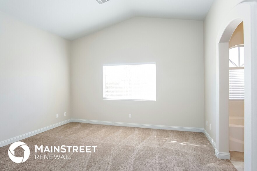 Building Photo - 2223 Costa Palma Ave