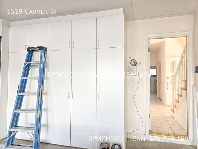 Building Photo - 1519 Carver St