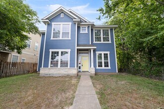Building Photo - 5102 Caswell Ave
