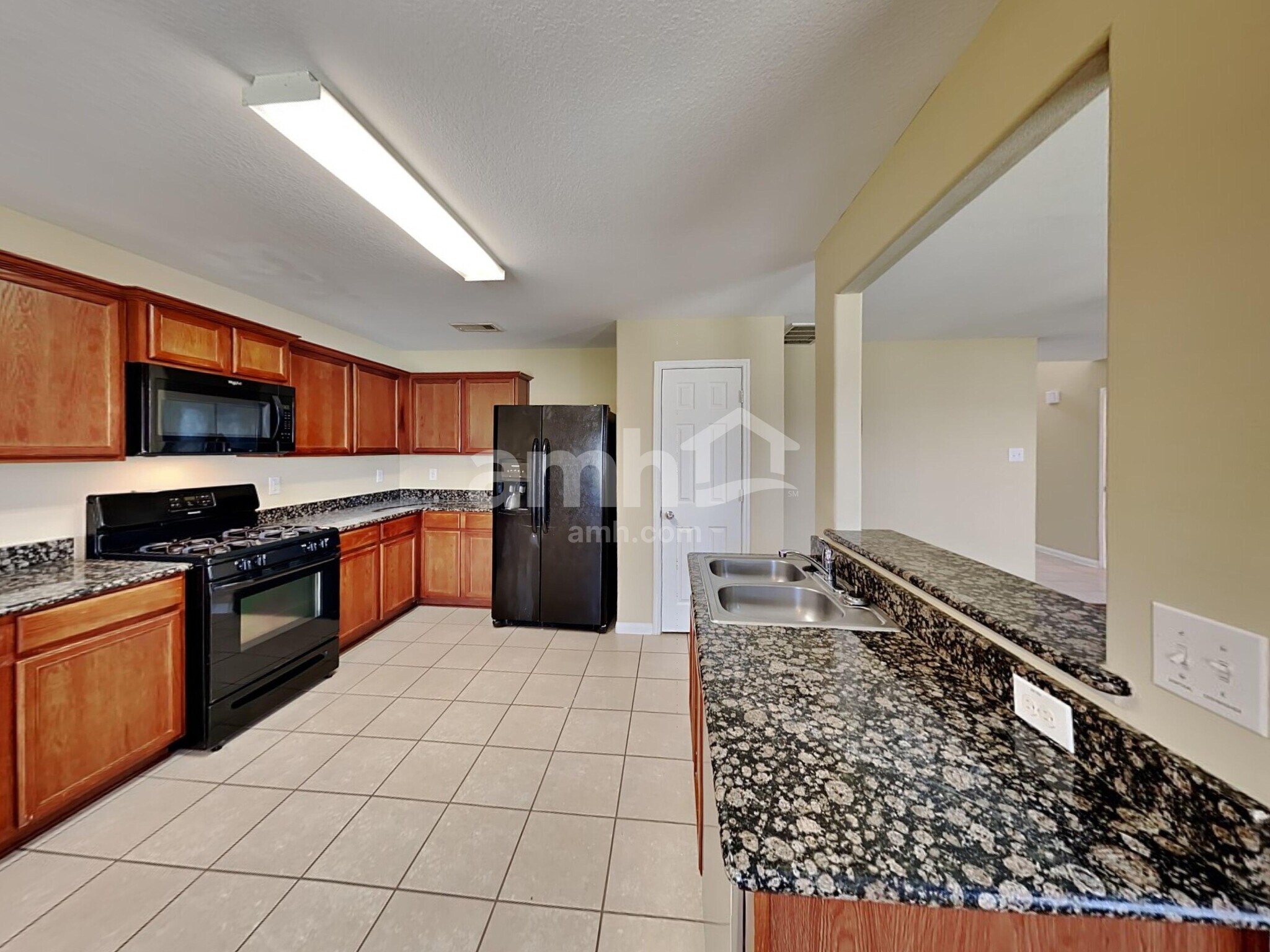 Building Photo - 9415 White Diamond Ln