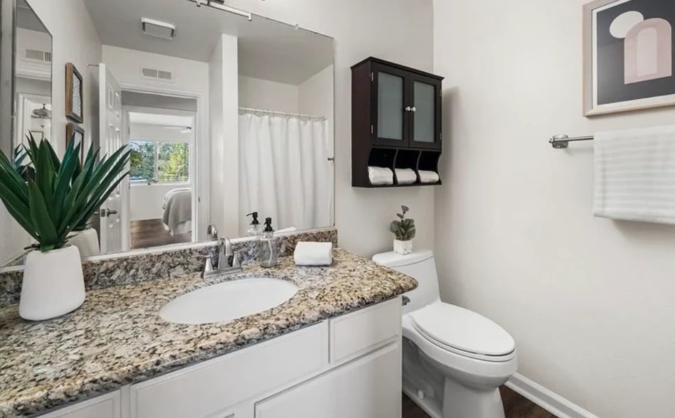 Building Photo - 19034 Rockwood Dr