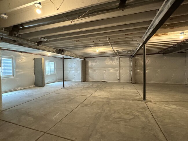 Building Photo - 24314 E Ford Ave