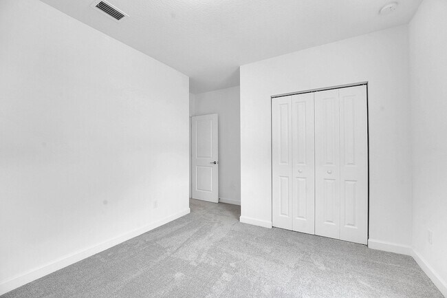 Building Photo - 2950 Spanish Cedar Pl