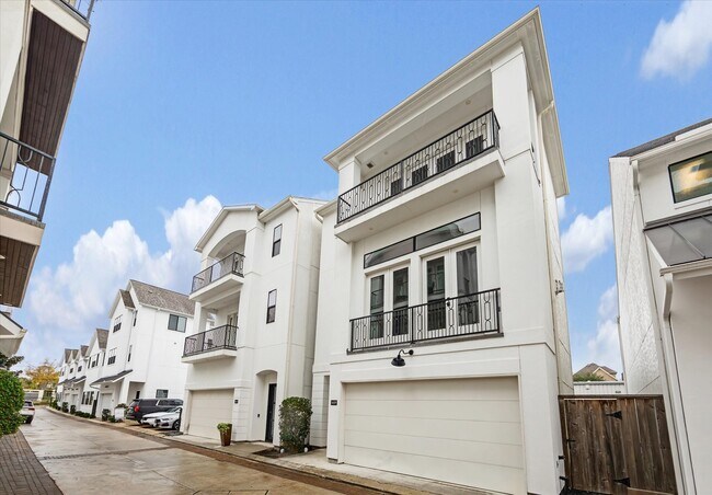 Building Photo - 1659 Bingle Rd