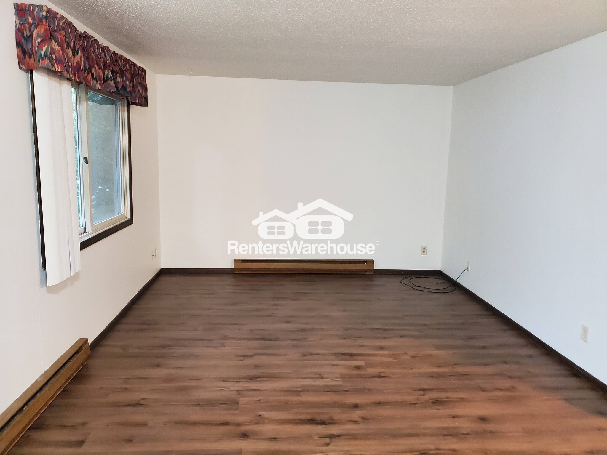 Building Photo - 29 2nd St