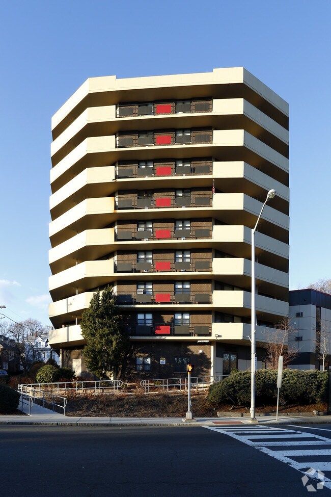 Salem Towers 280 Salem St Malden MA 02148 Apartment Finder