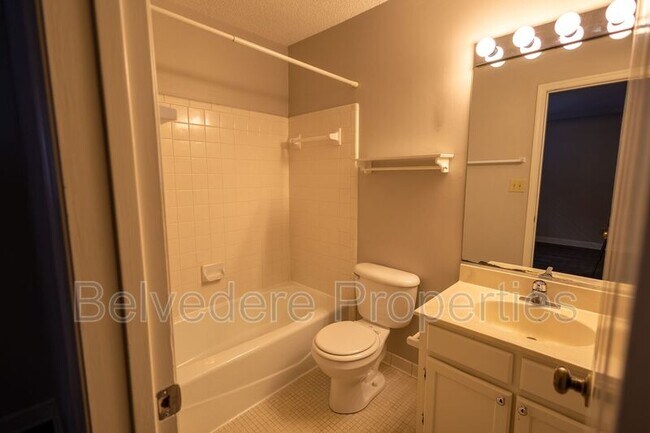 Building Photo - 102-F Wafco Ln
