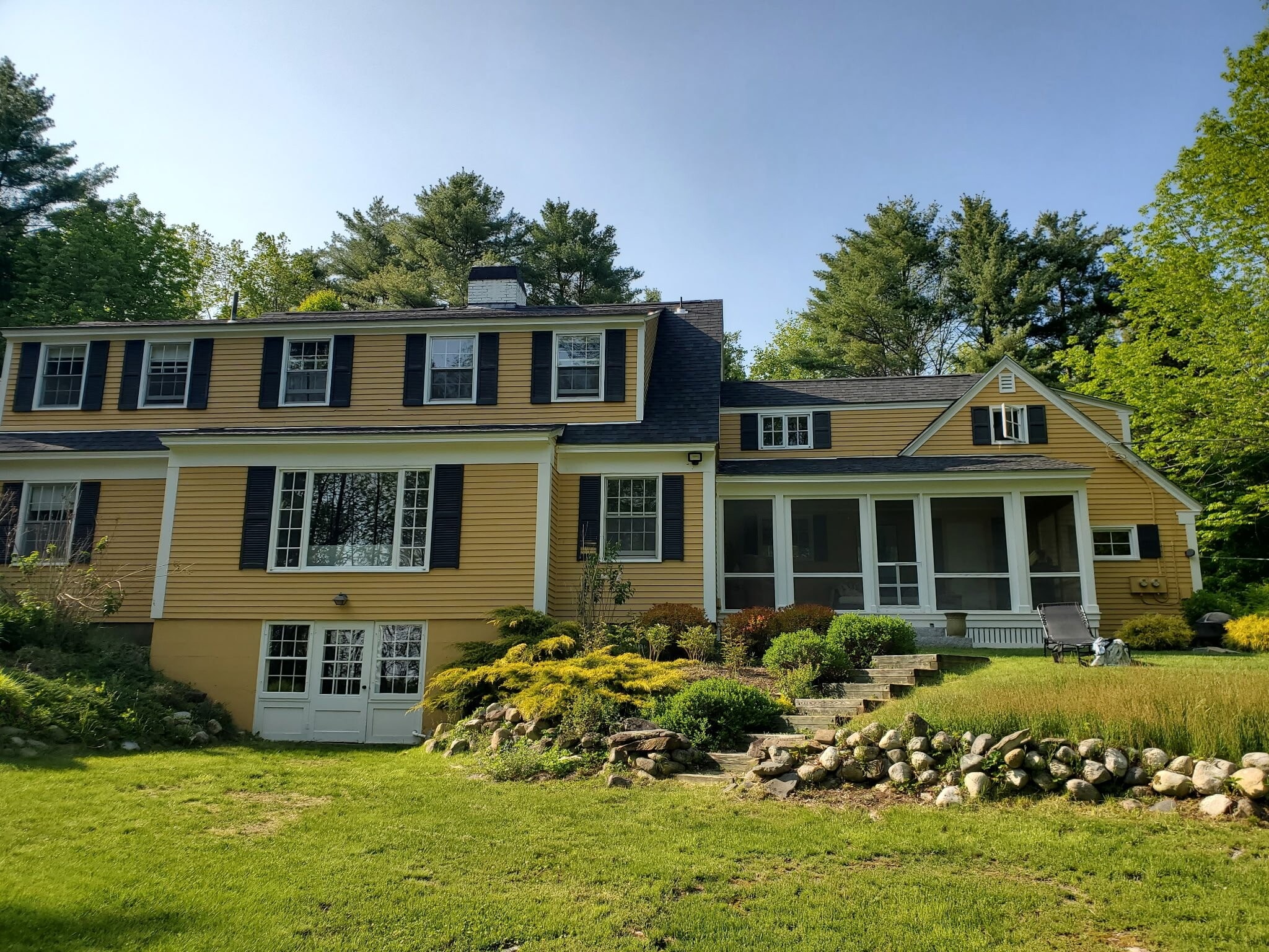 Building Photo - 172 Readfield Rd