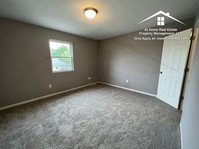 Building Photo - 1012 Boulder Ct