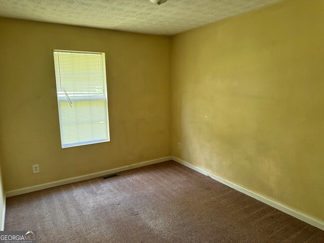 Building Photo - 5853 Strathmoor Manor Cir