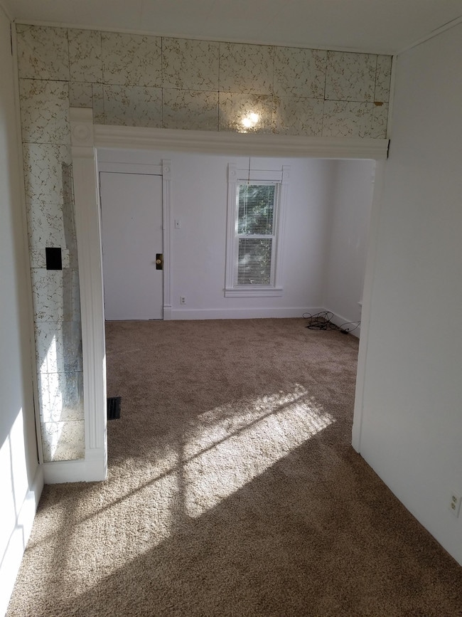 Building Photo - 1221 Tremont St