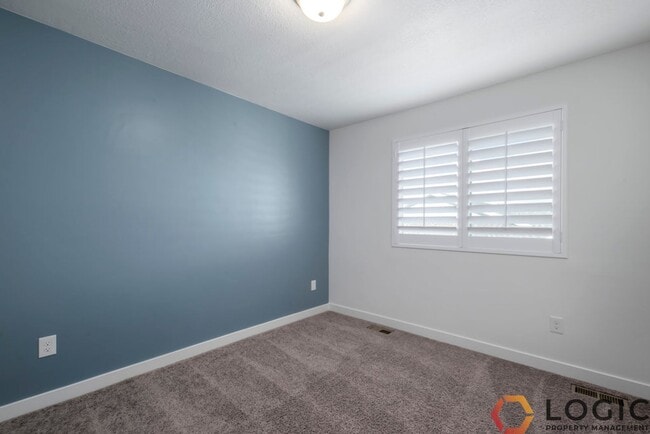 Building Photo - 3167 W 3725 S
