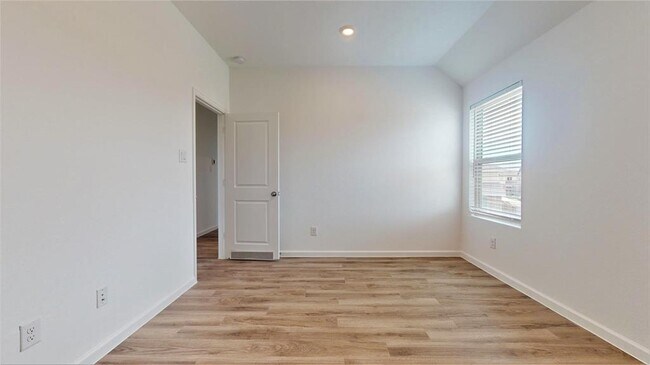 Building Photo - 27015 Coco Flower Ln