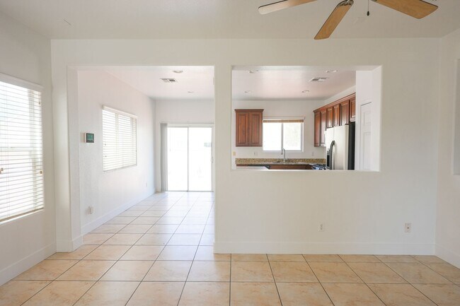 Building Photo - 5313 Wild Sunflower St