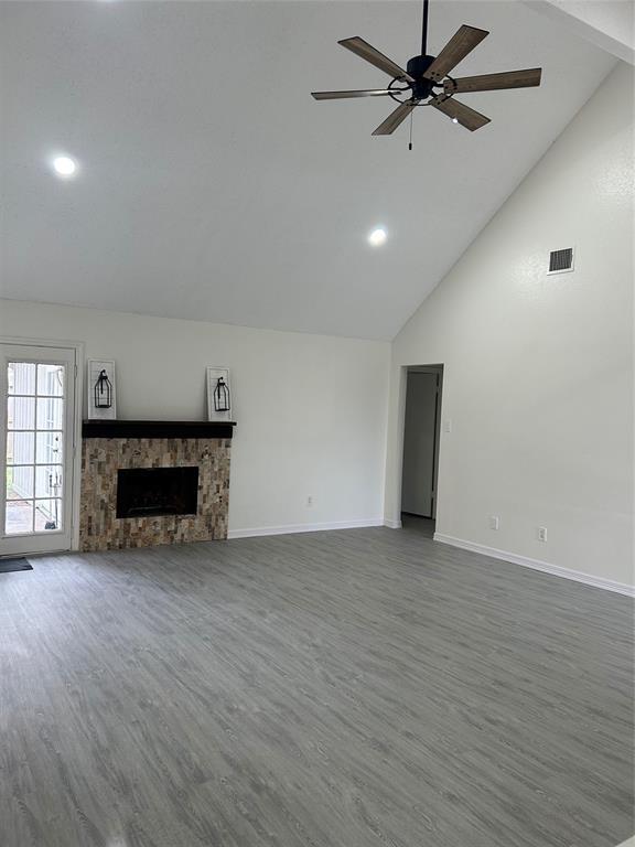 Building Photo - 1531 Rushworth Dr