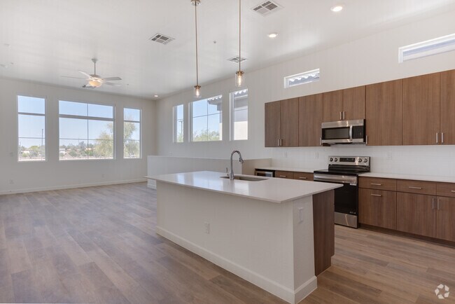 3BR, 2BA - 1,572SF - Kitchen - Woodcrest at Power Ranch