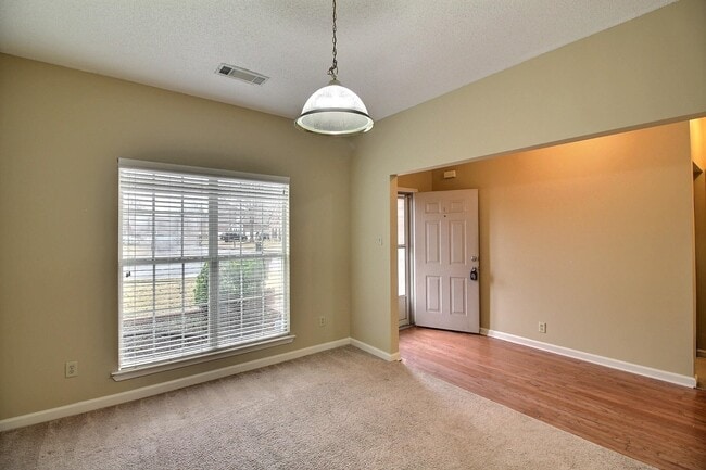 Building Photo - 1291 Rain Hollow Cir W