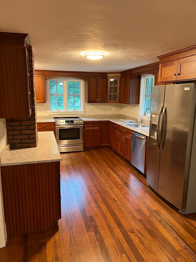 Building Photo - 50 Shay Rd