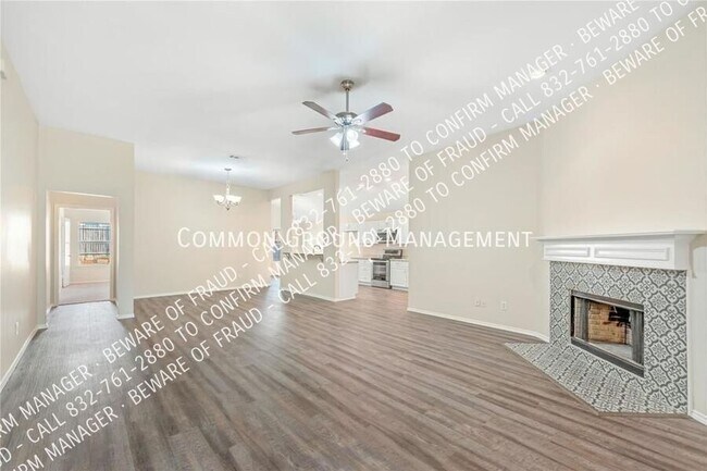 Building Photo - 1118 Grace Dr