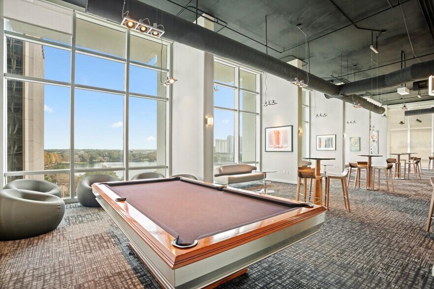 Building Photo - 150 E Robinson St