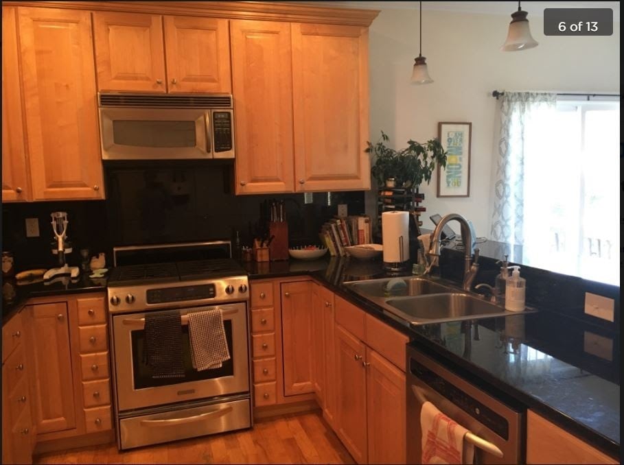Kitchen 1 - 710 Palatine Ave